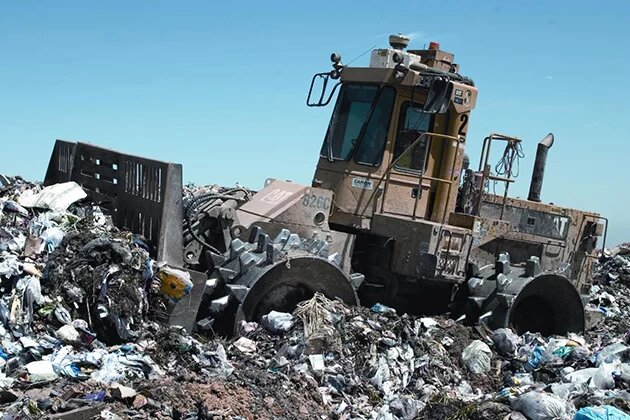 Landfill compactor Landfill compactor